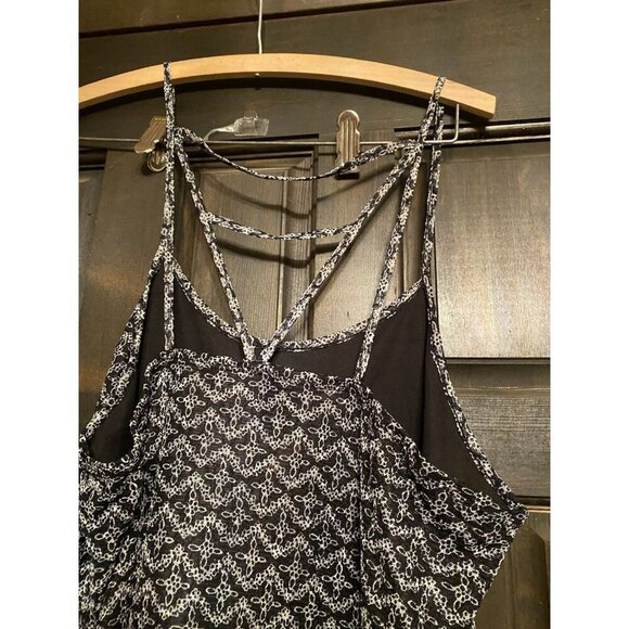 Xhilaration Sundress Size XXL Spaghetti Strap Black White Lace Design ~ New - Picture 4 of 7